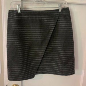 LOFT Striped Skirt - size 6 or 8 - Fall - Work wear